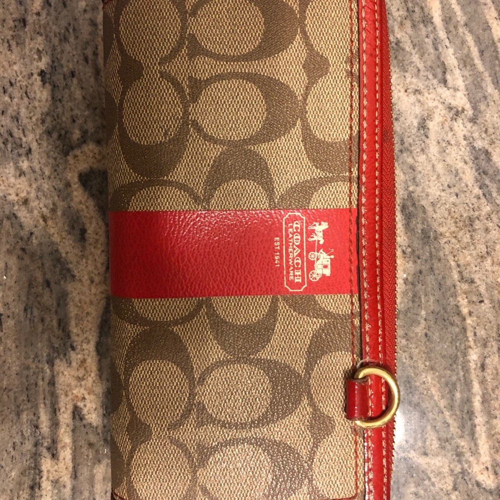AUTHENTIC COACH WALLET